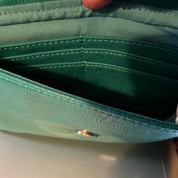 🆕Teal Green Color Crossbody or Shoulder Purse Flap magnetic snap closure - Picture 9 of 11